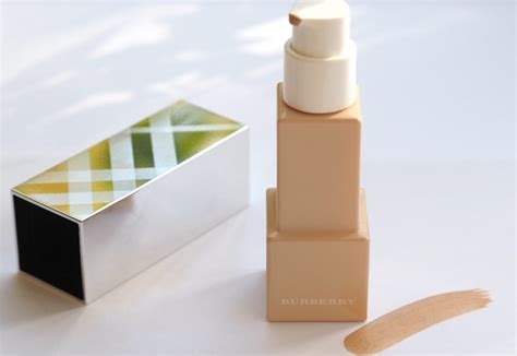 the burberry foundation|bright glow foundation Burberry.